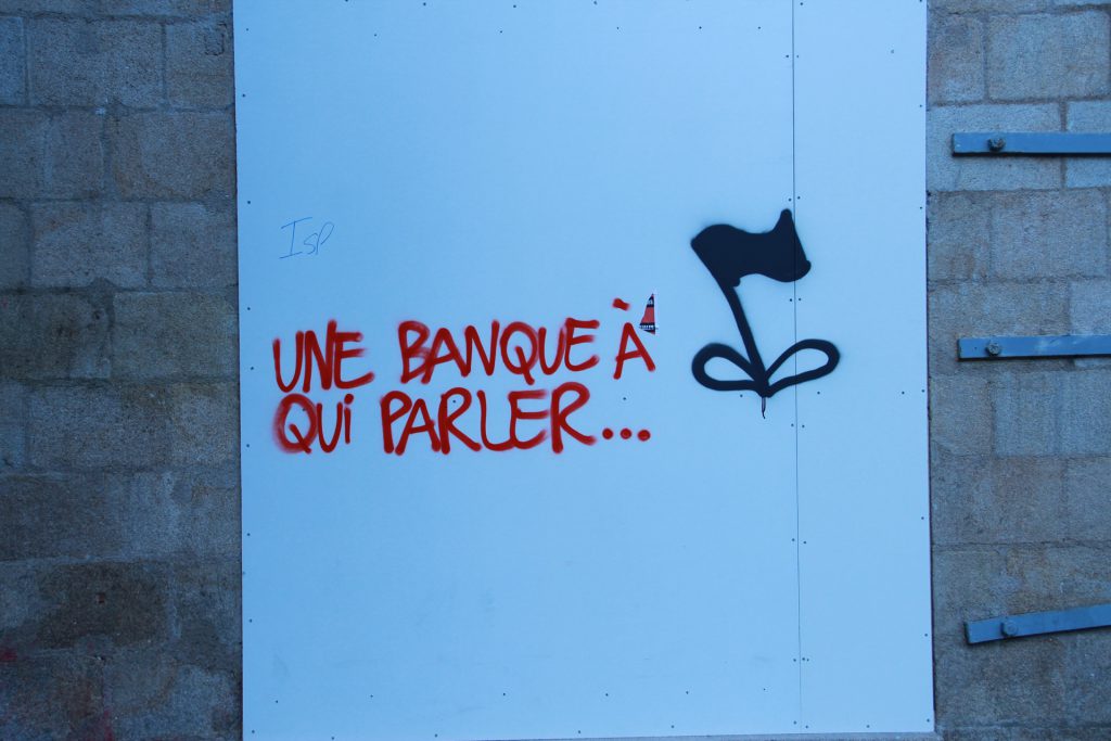 Slogan-loi-travail-nantes-FRAGIL6