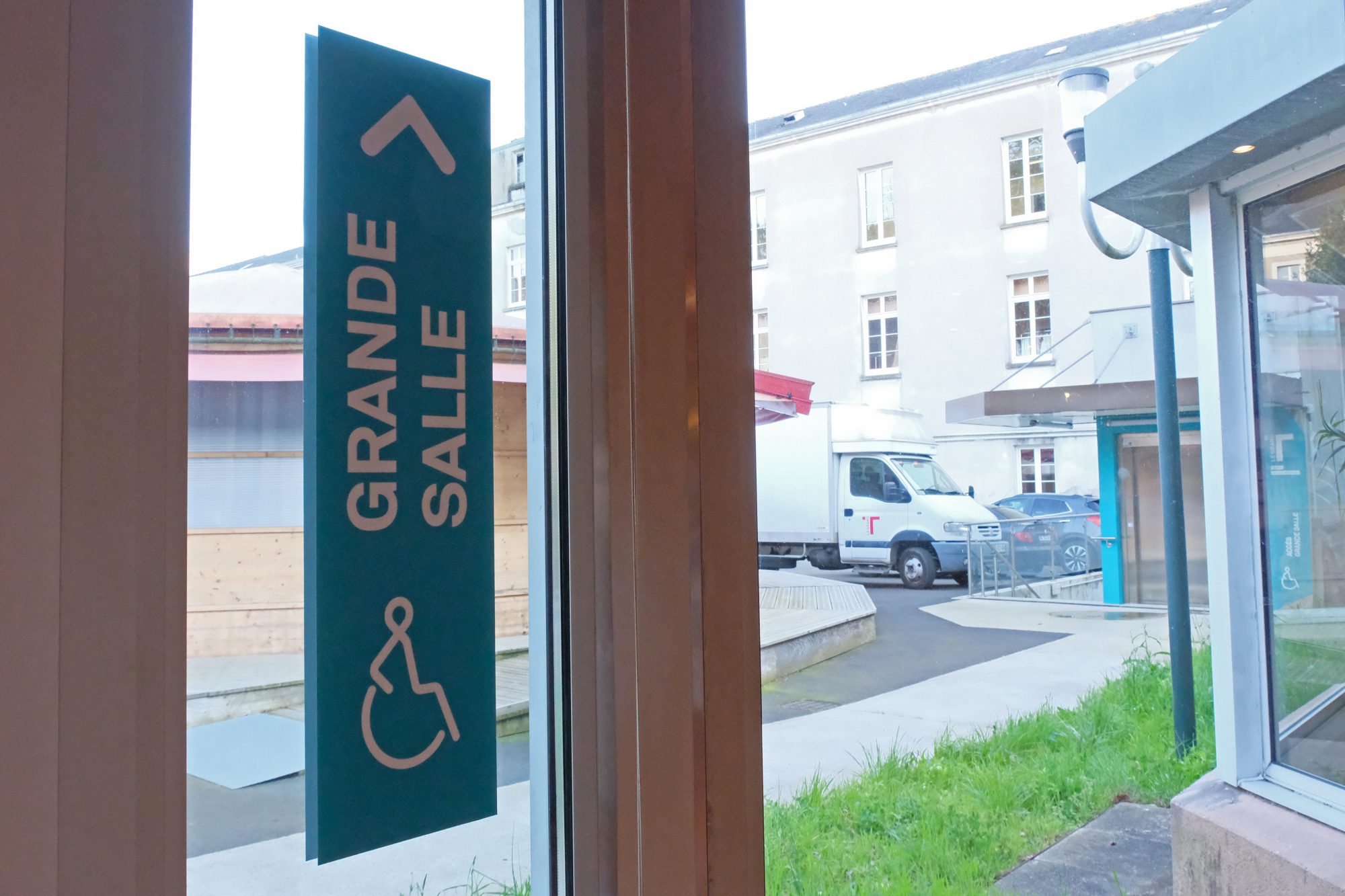 Accessibilité-Le-Grand-T-2142b