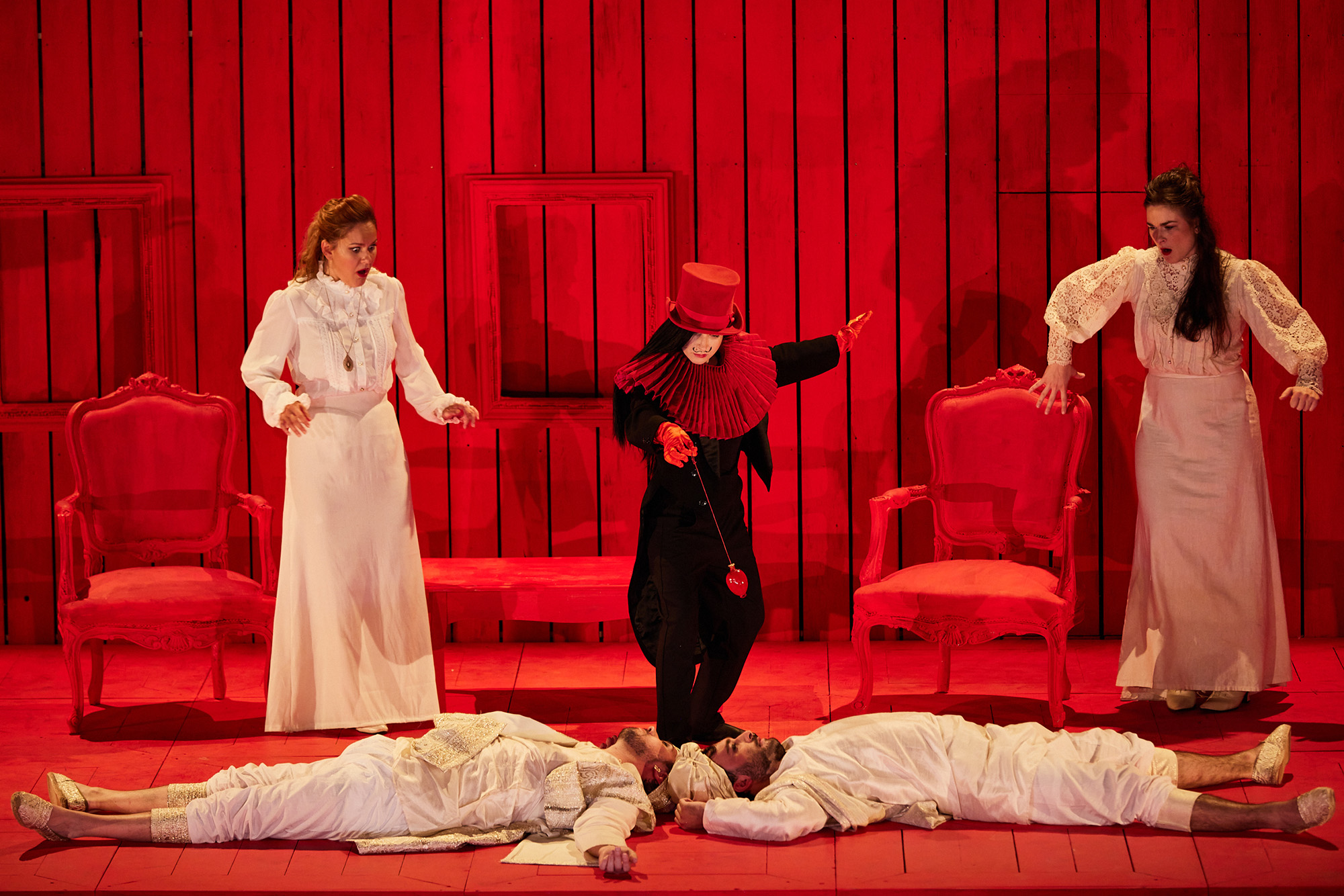 Cosi-Fan-Tutte-c-Nelly-Blaya-3