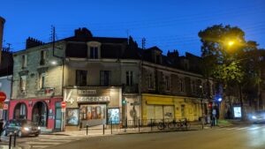 Le Concorde affirme sa différence par rapport à son homologue du centre-ville.